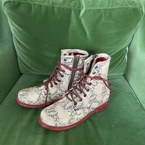 Freebird Manchester - Snake Multi / 7